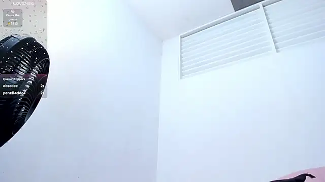 Cleopatra_Trans webcam