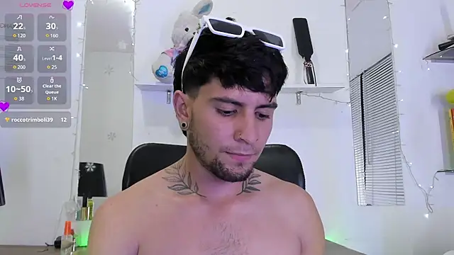 StefanoBigCock webcam