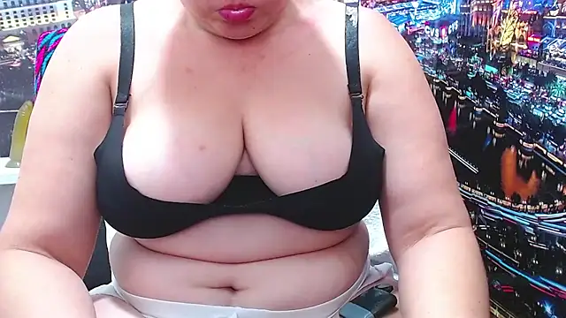 tila_nastyy webcam