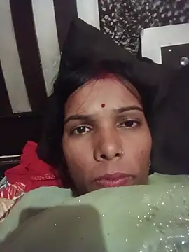 Desi_Couple_P webcam
