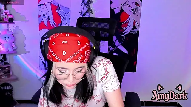 _AmyDark webcam