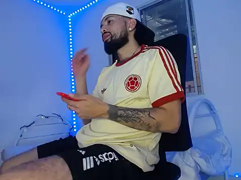 camilorestrepo77 webcam