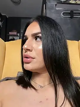 SelenaRhoades webcam