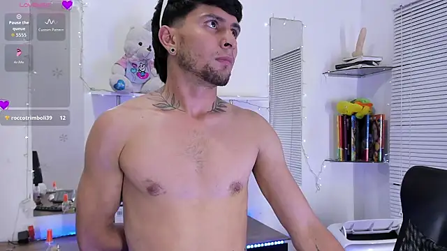 StefanoBigCock webcam