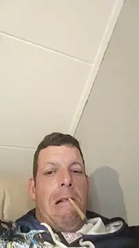 Gigolobigcock24cm webcam
