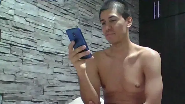 Sexylatin64 webcam
