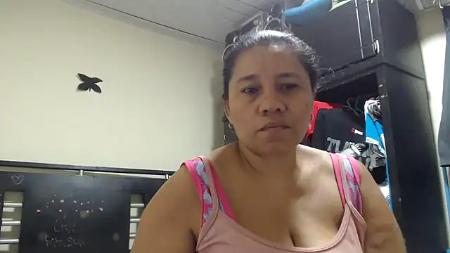 adrixxx38 webcam