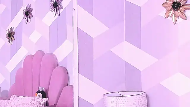 KylieMonnett webcam