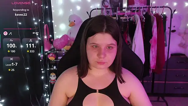 AmyVibess webcam