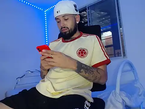 camilorestrepo77 webcam