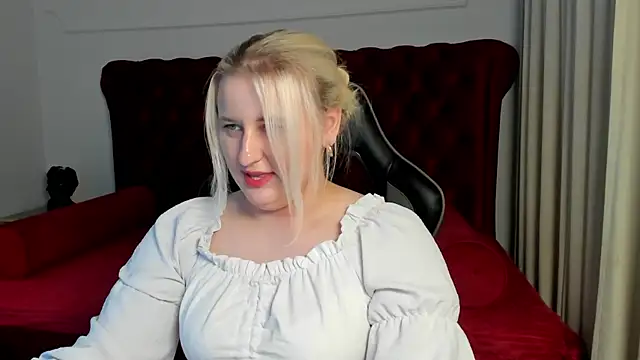 LioraArdyn webcam
