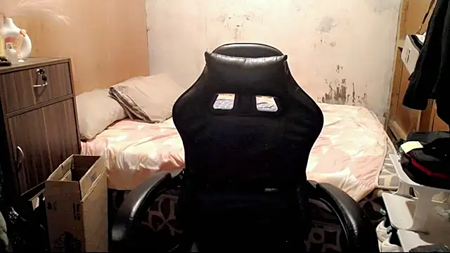yanaleciousxx webcam