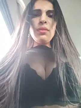 Astrid-- live sex cam