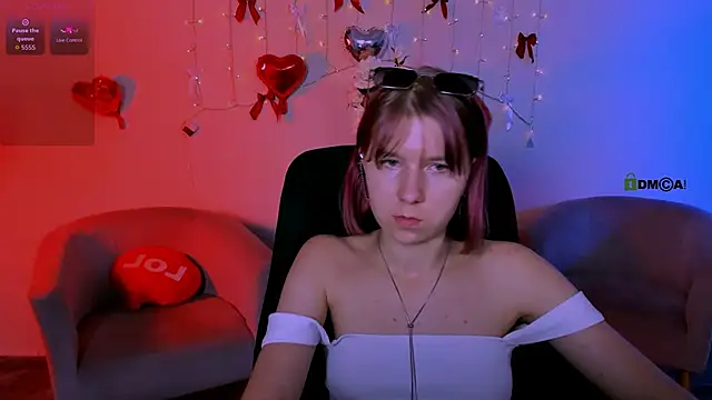 gloria_bubble webcam