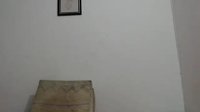 Nikki__uwu webcam