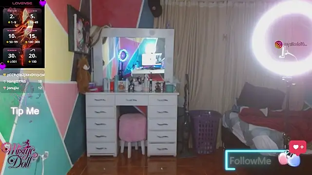Mysticdooll69 webcam