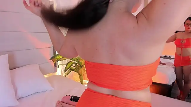 Ali_Hamilton webcam