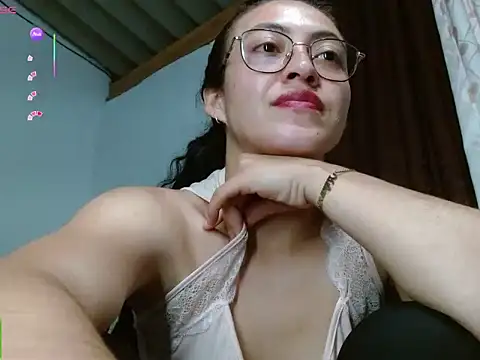 Amitlu_ webcam