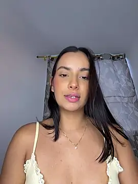 EmilySearss webcam