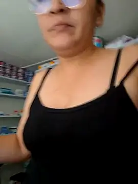 Dr_Edna_naughty webcam