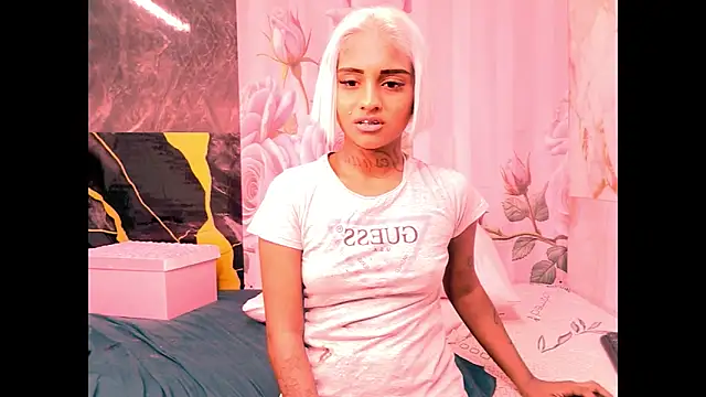 indian_barbie webcam