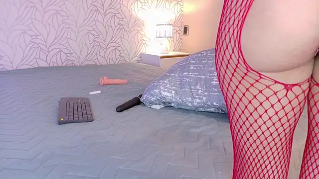 Kay_falcon webcam