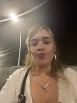 miss_berlyn webcam