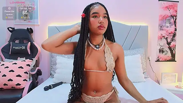 Naom_star87 webcam