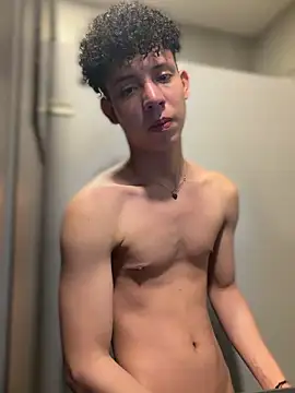 yoursexyjose webcam