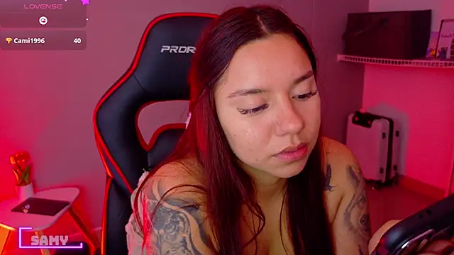 samantha_tattu webcam