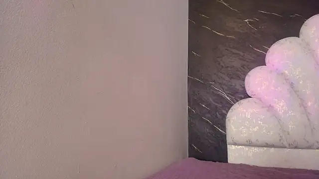 kissme_luna webcam