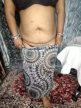 Curvy_Pooja webcam