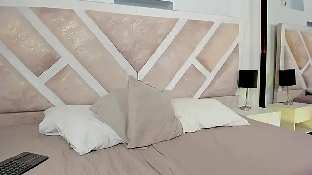 Megan_delarosse webcam