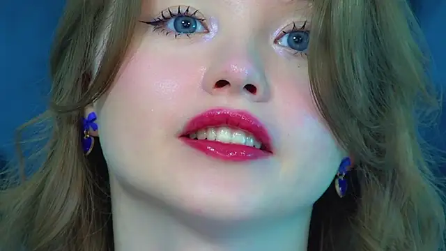 free online cam KeiraAsti