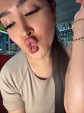Sara_fun live sex cam