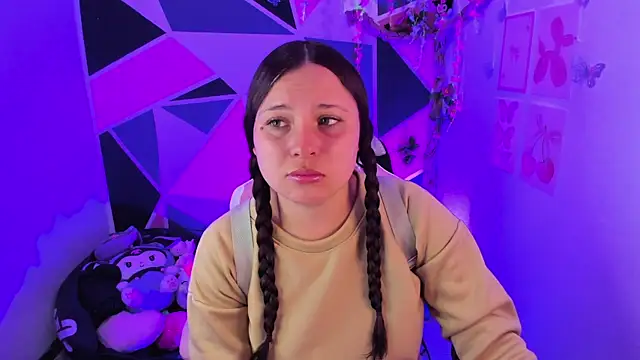 little_emma0 webcam