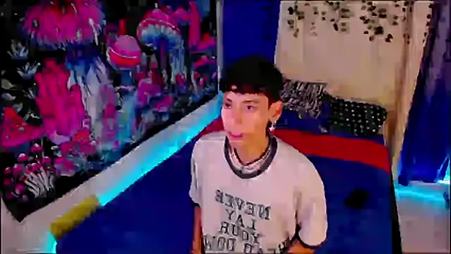 Thedoll_ethan7 webcam