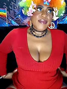 AmazonianMistress webcam