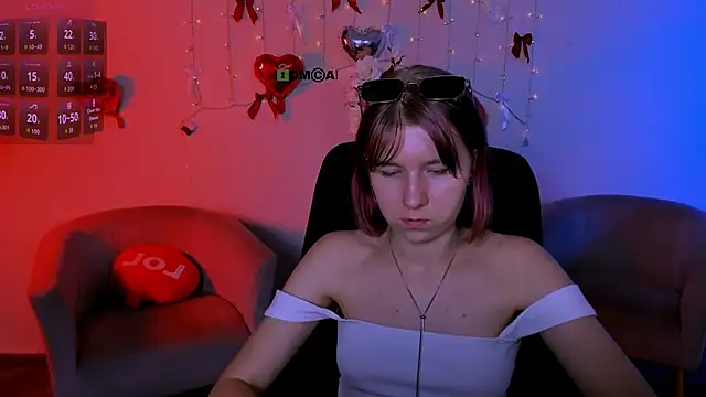 gloria_bubble webcam