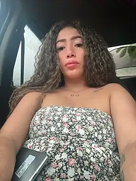 roxyrougee webcam