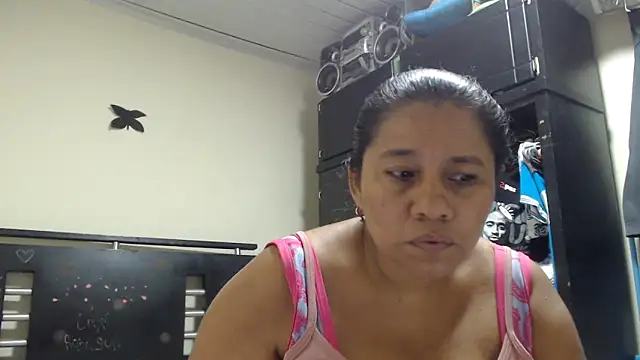 adrixxx38 webcam