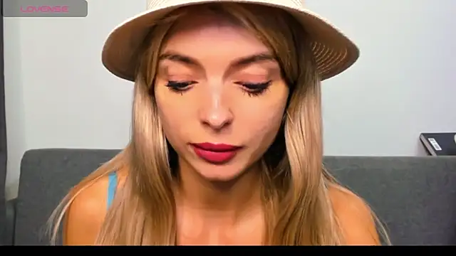 _ellen_meow_ webcam