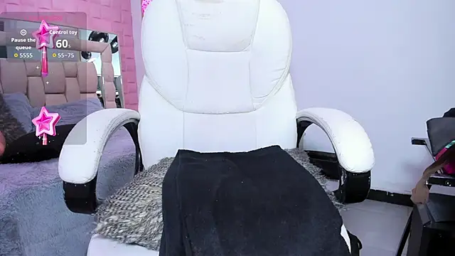 _laaura_ webcam