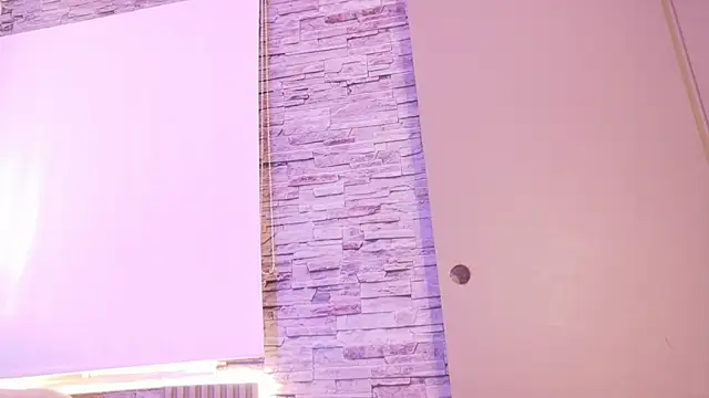 liz_monserrat_1 webcam