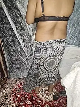 Curvy_Pooja webcam
