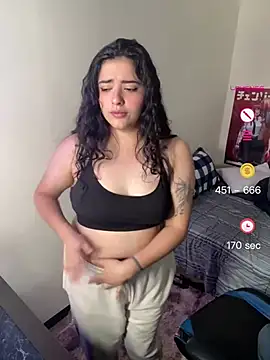 Ales_Kitten_Live webcam