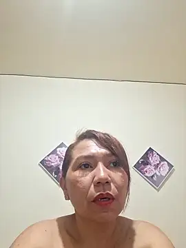 monicarokaforte webcam