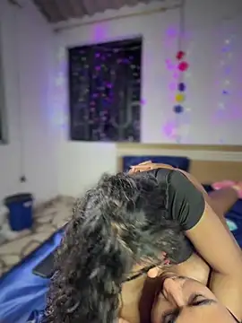 simone_miller - Simone_Miller's free webcam - UK Sex Cams