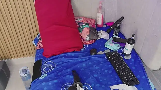 celeste_jhons webcam