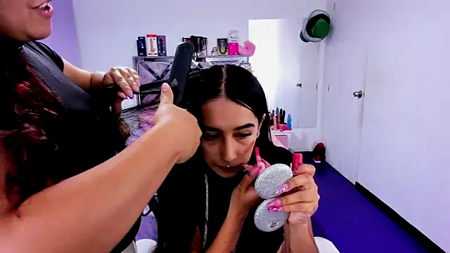 Luna_Analya webcam